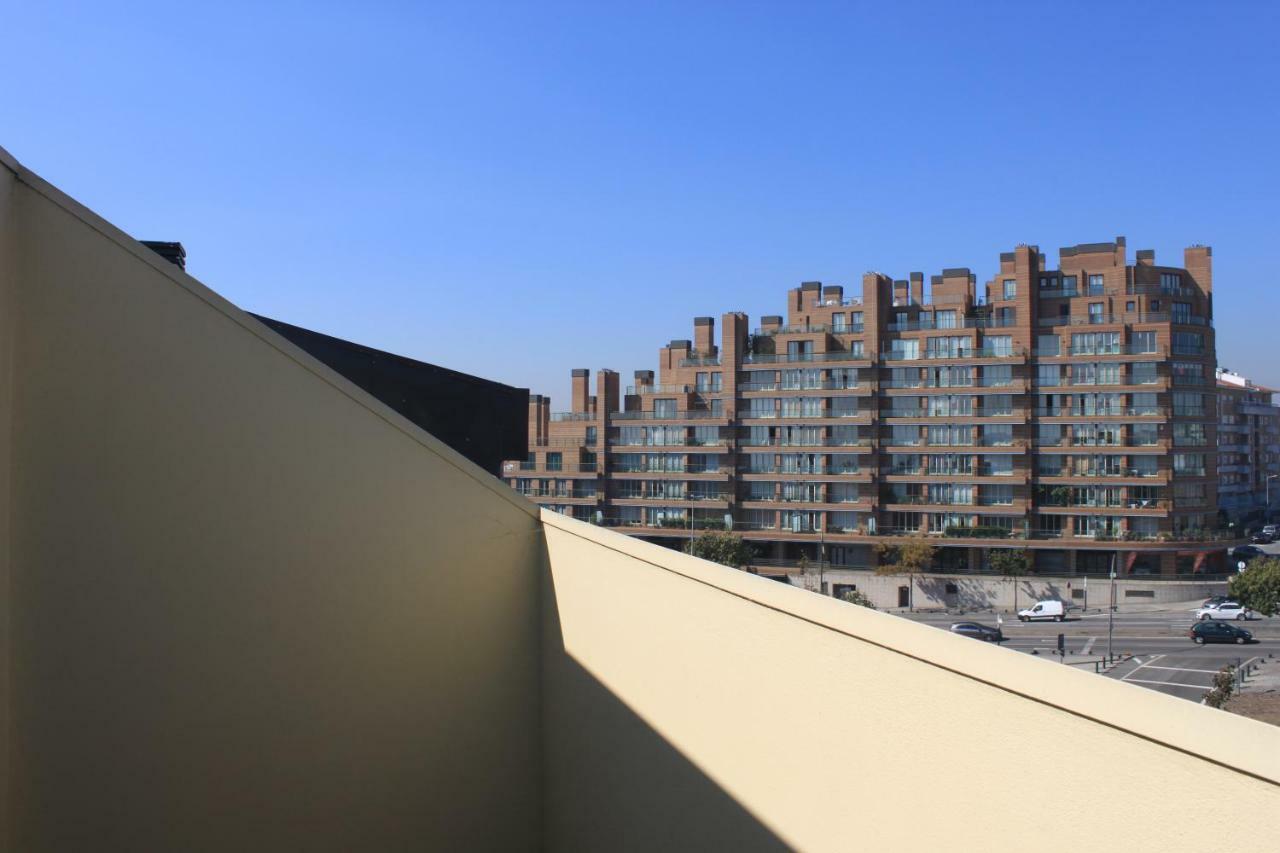 Flamingo Rose Apartment Porto Bagian luar foto