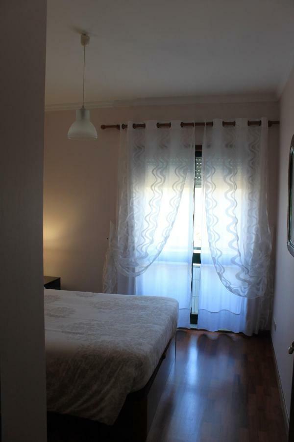 Flamingo Rose Apartment Porto Bagian luar foto